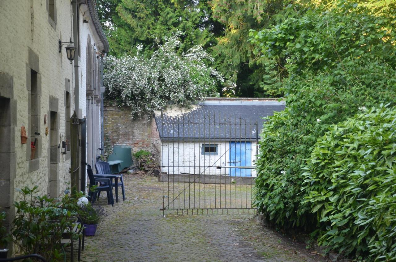 La Gentilhommiere Du Chateau De Ragnies Exteriör bild
