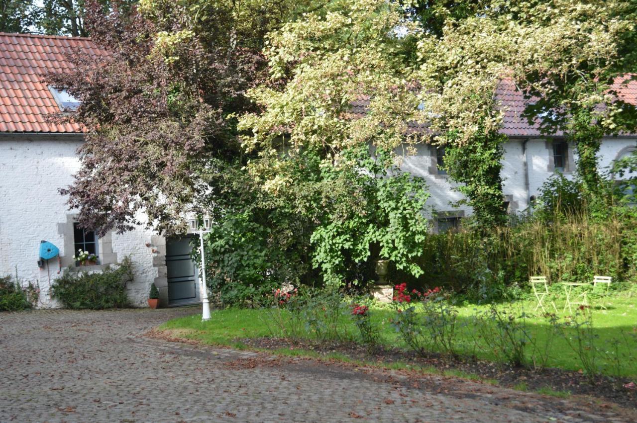 La Gentilhommiere Du Chateau De Ragnies Exteriör bild